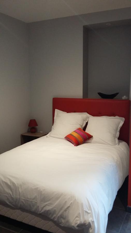 Le Logis D'Isabelle Aparthotel อาร์ฌองต็อง ภายนอก รูปภาพ